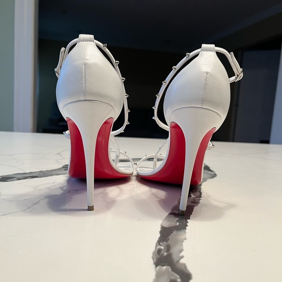 CHRISTIAN LOUBOUTIN Riojana Spikes 100 Leather Sandals in White Size 38 1/2 - Picture 2 of 6